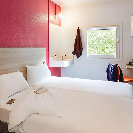 Hotel Hotelf1 Fontainebleau