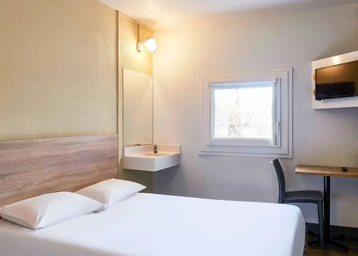 Hotel Hotelf1 Fontainebleau